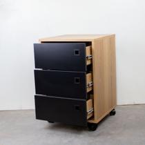 Gaveteiro Roma 3 Gavetas Catedral com Preto Metta Mobili Gaveteiro Roma 3 Gavetas Catedral com Preto Metta Mobili