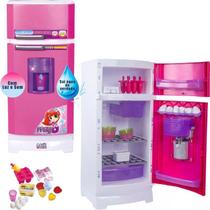 Geladeira Mágica Super Meg Rosa Sai Água com Som e Luz Magic Toys