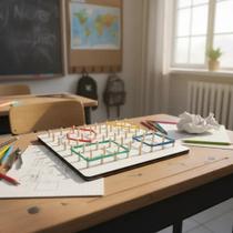 Geoplano Educativo Escolar Pedagógico 30cm Com 16 Elasticos