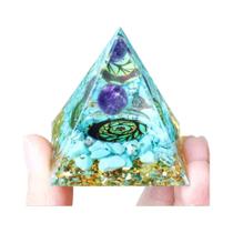 Gerador de Energia Orgonite Pirâmide Peridoto 6cm - Reiki, Cura e Meditação