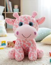 Girafa De Pelúcia Filhote Fofo E Macio Presente Infantil Rosa