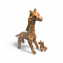 Girafa Grávida com 1 Filhote Pelúcia