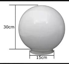 Globo de vidro para poste