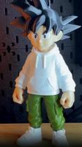 Goku Urbano miniatura 25cm