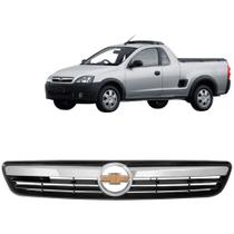 Grade Dianteira Corsa Montana 08/10 Preta Com Moldura Cromada E Emblema Grade Dianteira Corsa Montana 08/10 Preta Com Moldura Cromada E Emblema