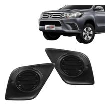 Grade Moldura Farol Milha Dianteiro Direito Hilux 2016 a 2018