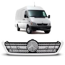 Grade Preta Com Friso Branco Sprinter Cdi Moderno 2003 A 2007 Com Emblema