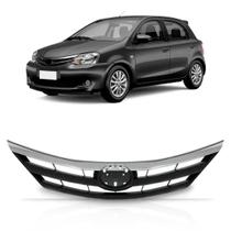 Grade Radiador Etios 2013 14 15 2016 Preta Com Friso Cromado Grade Radiador Etios 2013 14 15 2016 Preta Com Friso Cromado