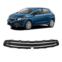 Grade Superior Gm Onix Prisma 2013/... Preto + Friso Cromado Grade Superior Gm Onix Prisma 2013/... Preto + Friso Cromado