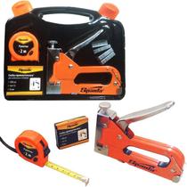 Grampeador Tapeceiro Manual com Kit 500 Grampos Trena 2 Metros e Maleta SPARTA