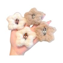 Grampinhos De Cabelo Em Forma De Estrela De Pelúcia Macia 4pcs Clips BB Fofos Acessório Tendência