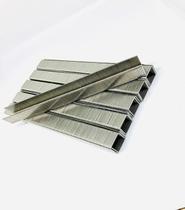 Grampo 80/8 Inox C/720 U. Grampo 80/8 Inox C/720 U.