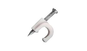 Grampo Tipo Garra Coaxial 100 peças - Sforplast Grampo Tipo Garra Coaxial 100 peças - Sforplast