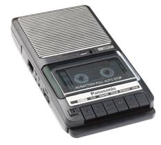 Gravador de Cassete Panasonic RQ2102 Portátil com Caixa de Som de 3" Gravador de Cassete Panasonic RQ2102 Portátil com Caixa de Som de 3"