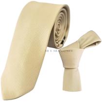 Gravata nude bege tecido trabalhado para padrinhos e eventos