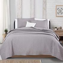 Great Bay Home 3 peças detalhadas Canal Stitch Quilt Set com Shams. Ash Gray King Quilt Set, All Season Bedspread Quilt Set, Alicia Collection (Rei, Ash Gray)