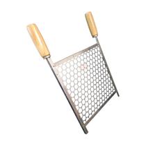 Grelha Moeda Aço Inox Para Churrasqueira 33x36 Cabo Madeira