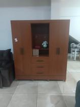 Guarda-roupa 4 portas