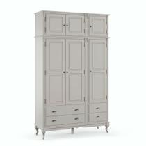 Guarda-Roupa com 3 Portas 4 Gavetas e Maleiro de Madeira Hannover - M560822 Guarda-Roupa com 3 Portas 4 Gavetas e Maleiro de Madeira Hannover - M560822