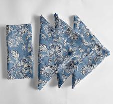 Guardanapos de Musselina de Algodão Sky Bloom, Conjunto de 12, 51x51 cm, Azul, Lavável na Máquina - Vargottam Guardanapos de Musselina de Algodão Sky Bloom, Conjunto de 12, 51x51 cm, Azul, Lavável na Máquina - Vargottam
