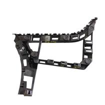 Guia Suporte Parachoque Traseiro Direito Vw Jetta 2013 Guia Suporte Parachoque Traseiro Direito Vw Jetta 2013