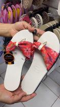 Havaiana com estampa