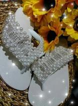 havaianas personalizados com perolas e manta de strass