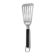 Herramientas para Parrilla OXO Good Grips, Volteador de Precisión, Negro Herramientas para Parrilla OXO Good Grips, Volteador de Precisión, Negro