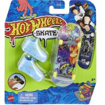 Hgt46 hot wheels skate de dedo com tenis ghoulish delight hng45 (43471)