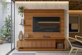 Home Istambul Painel P/ TVs Até 65'' 2 Portas Nichos e Prateleiras - Jequitiba Ripado