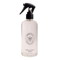 Home Spray Ambientes e Tecidos Aromatizador Cereja e Avelã 250ml Essence e Co. Home Spray Ambientes e Tecidos Aromatizador Cereja e Avelã 250ml Essence e Co.