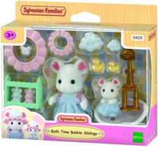 Hora do banho dos irmaos ensaboados sylvanian families - epoch
