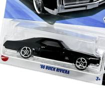 Hot Wheels - 66 Buick Riviera - JBB56