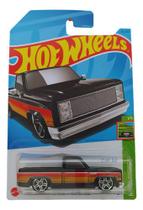 Hot Wheels 83 Chevy Silverado Hkj06 2023k