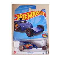 Hot Wheels Altered Ego HCW45 - Mattel (40255) Hot Wheels Altered Ego HCW45 - Mattel (40255)