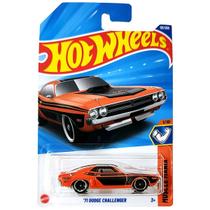 Hot Wheels Básico Mattel Muscle Mania Dodge Challenger '71 (Lote F - 2025)
