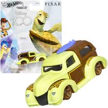 Hot Wheels Carrinho Tartaruga Crush Disney 100 Anos Character Cars - Mattel HKV25