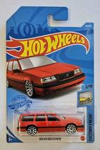 Hot Wheels Factory Fresh - Volvo 850 Estate