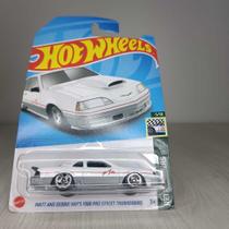 HOT WHEELS Lote C, D e E 2025, vários modelos Carro T-Hunts Formula F1