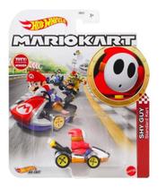 Hot Wheels Mario Kart Shy Guy Standard Kart Grn25