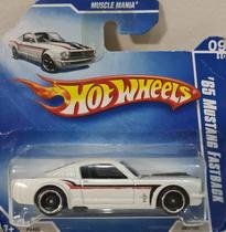 Hot Wheels Muscle Mania - '65 Mustang Fastback