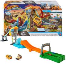 Hot Wheels Pista City Jurassic World Racerverse Mattel