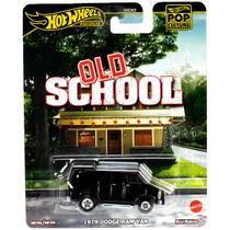 Hot Wheels Premium Mattel Pop Culture Old School Dias Incríveis Dodge RAM Van 1979 (Mix 3 - 2025)