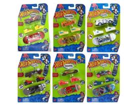 Hot Wheels - Skate De Dedo Com Tênis E Carro Básico sortido