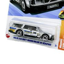 Hot Wheels - Volvo 240 Drift Wagon - JBB40