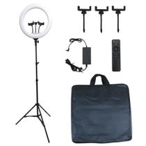 Iluminador de Led Ring Light 45w Soleste 18 polegadas 3200K a 5800K com Painel Touch Tripe de 2M