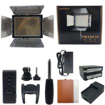 Iluminador de LED Yongnuo YN300 III 300 LEDs Bicolor com manopla, Fonte Bivolt, Bateria NP-F970 7200mAh e Carregador S