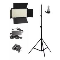 Iluminador Led 600 Com Tripé + Fonte Bicolor Youtuber Soleste Iluminador Led 600 Com Tripé + Fonte Bicolor Youtuber Soleste
