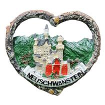 Ímã de geladeira Neuschwanstein Castle 3D em forma de coração Ímã de geladeira Neuschwanstein Castle 3D em forma de coração