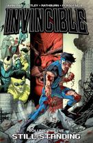 Imagem da revista em quadrinhos Comics Invincible Volume 12 Still Standing